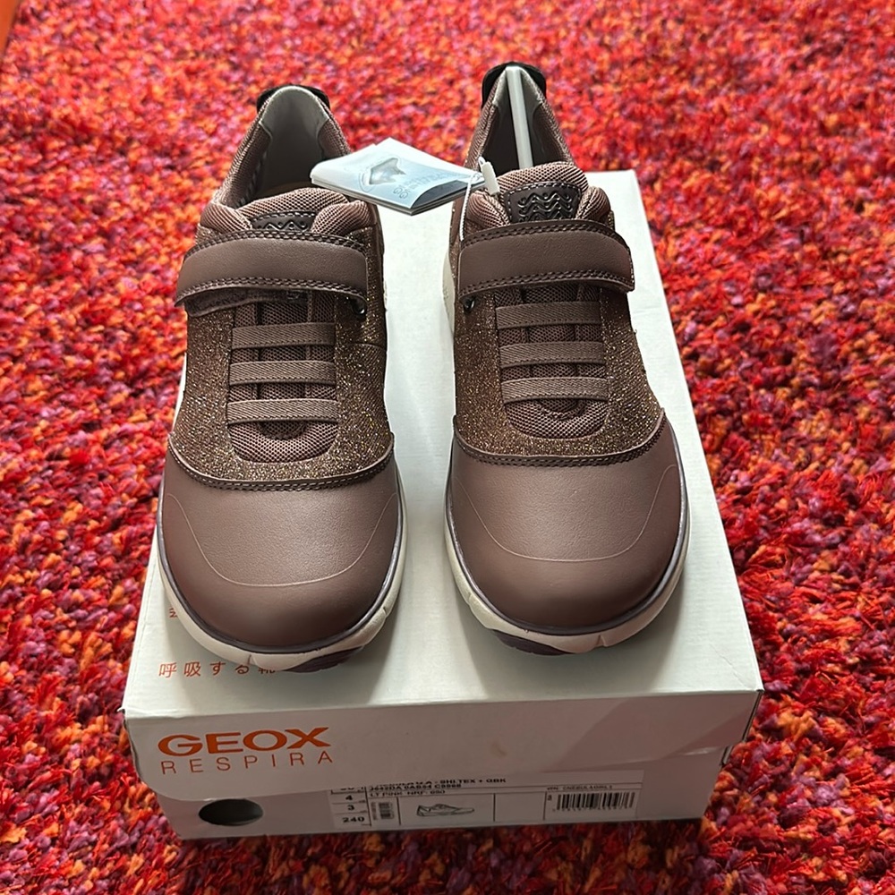Italian Brand Geox Nebula Sneakers